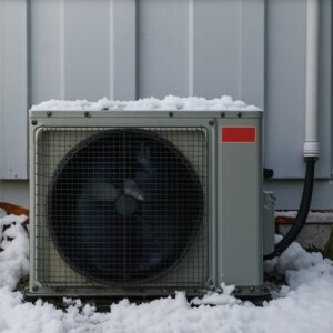 Read more about the article Why Your Heat Pump Struggles When the Temperature Drops Below Freezing